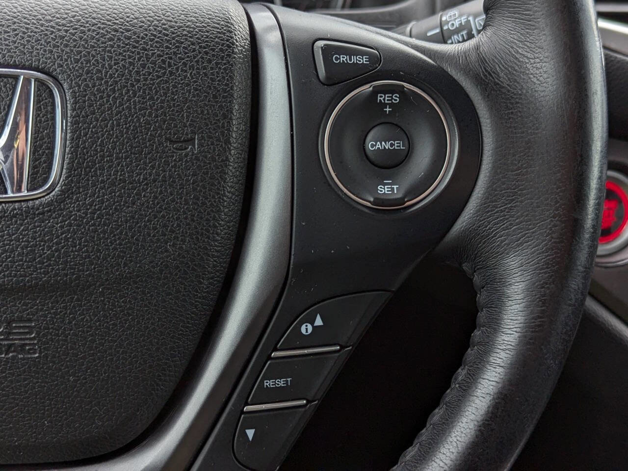 Used 2018 Honda Pilot EX-L image 25