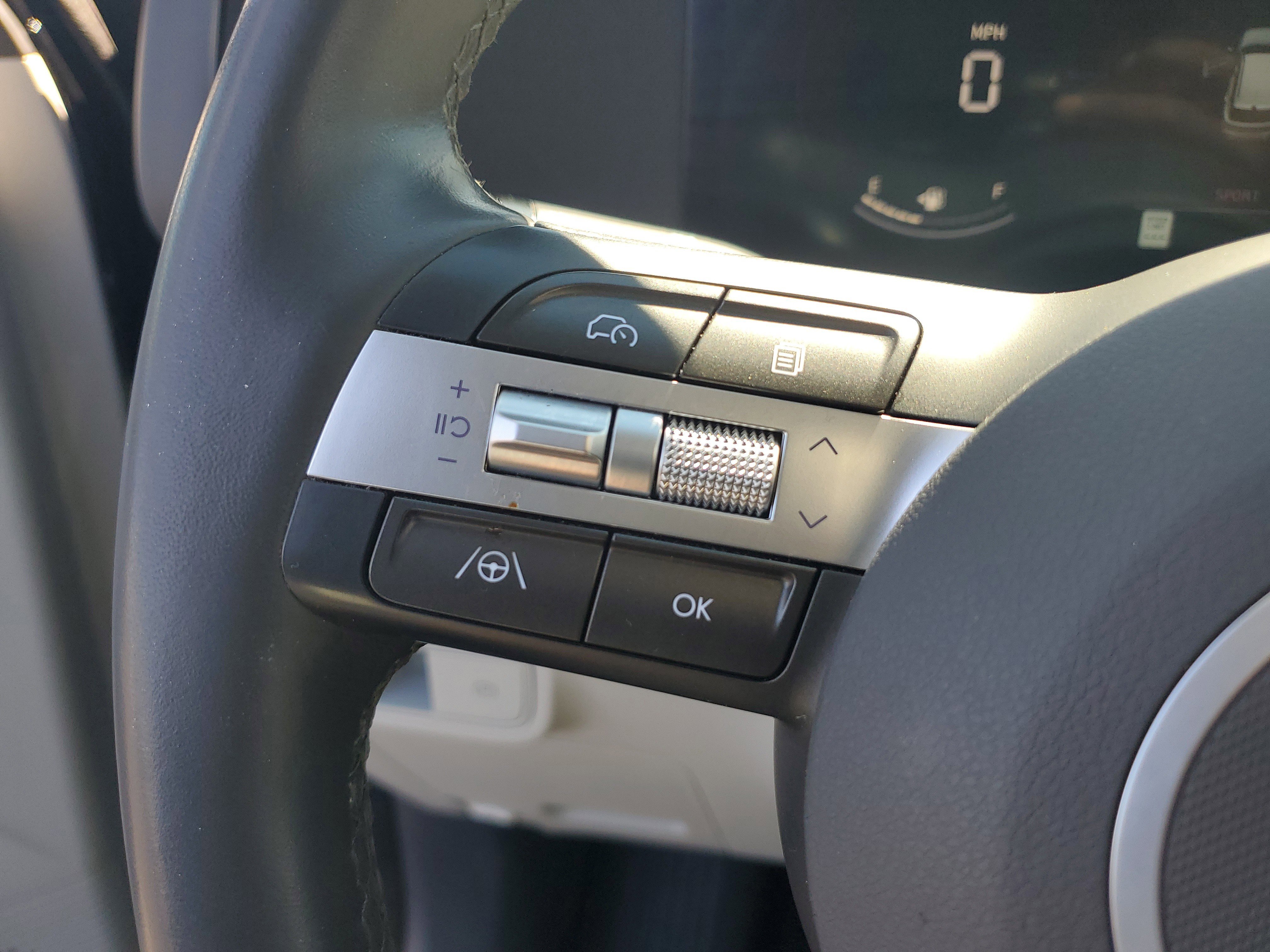 Used 2025 Hyundai Kona SEL image 28