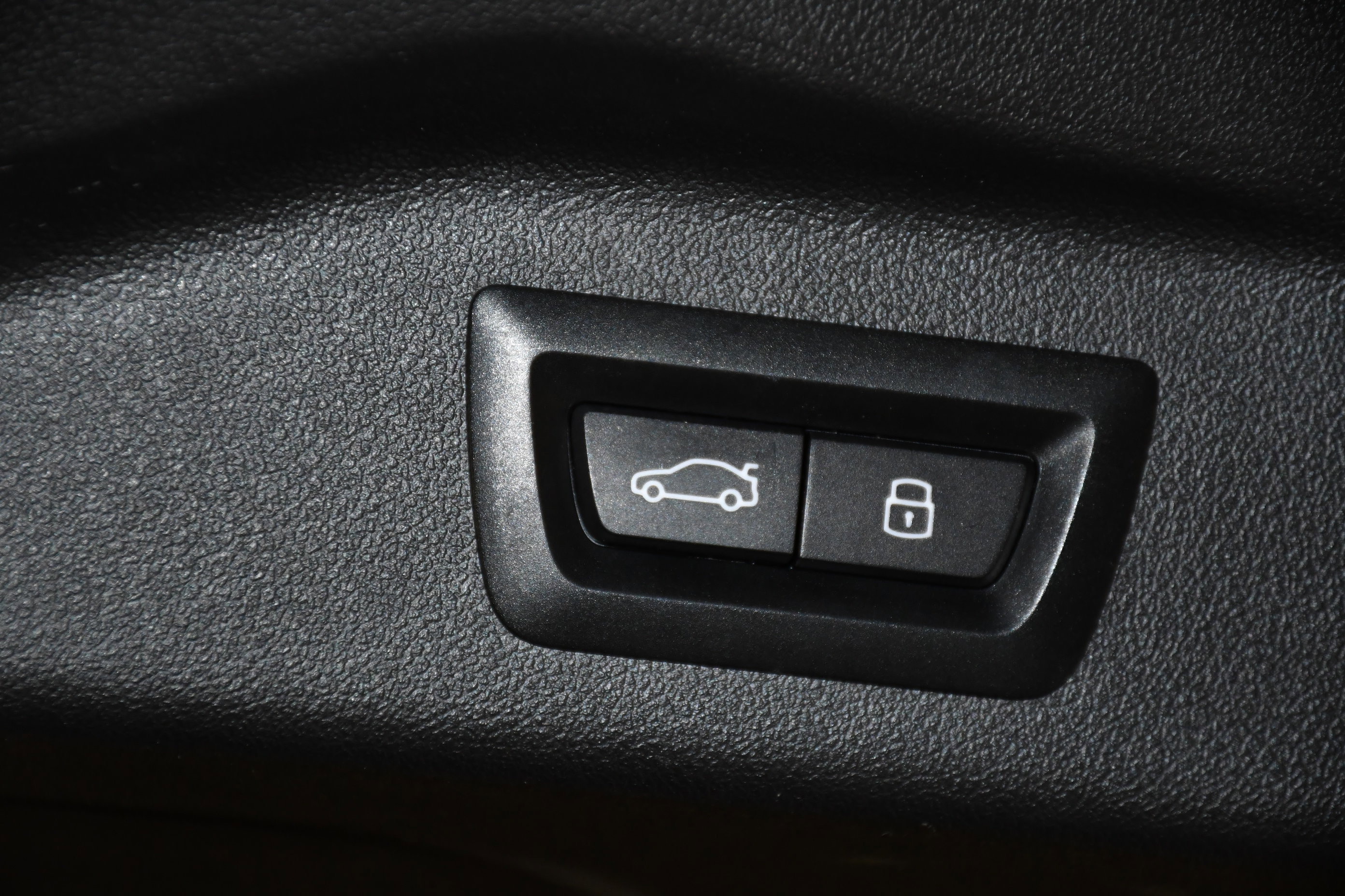 Used 2025 BMW X7 xDrive40i image 52