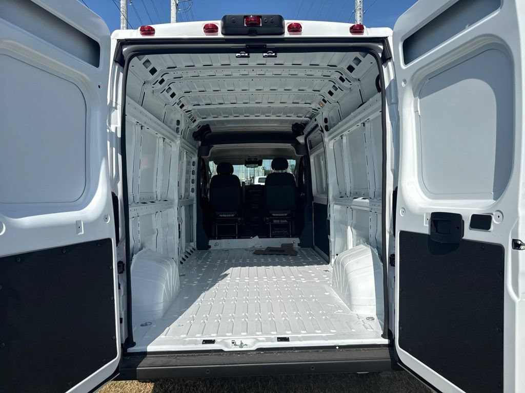 New 2027 RAM ProMaster 2500 w/ Safety Group FWD image 7