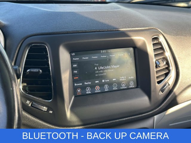 Used 2019 Jeep Compass Latitude w/ Popular Equipment Group AWD/4WD image 3