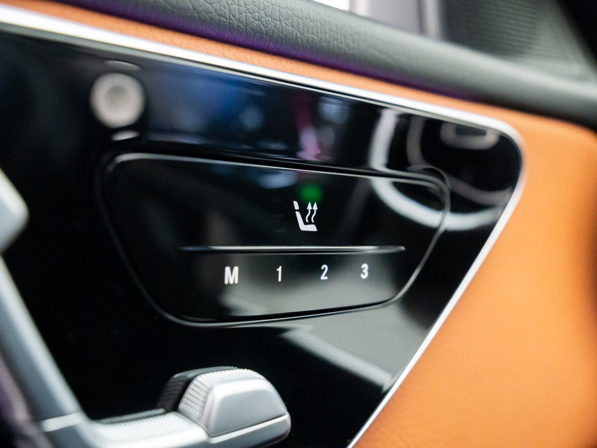 Used 2023 Mercedes-Benz C 300 4MATIC Sedan image 33