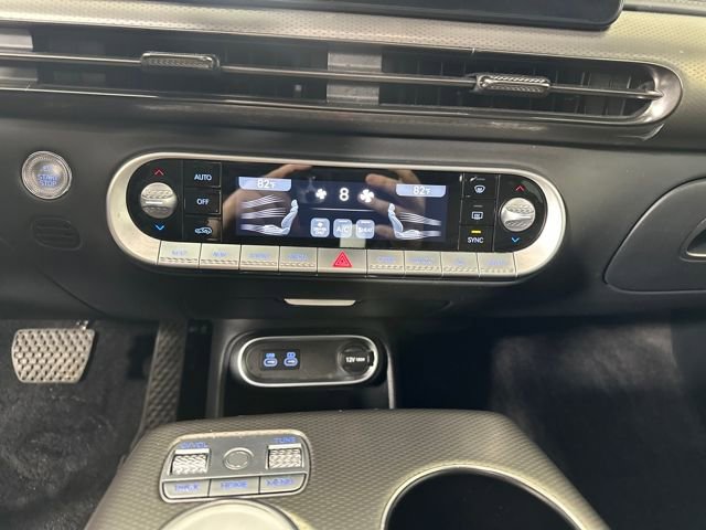 Used 2023 Genesis GV60 Advanced image 23