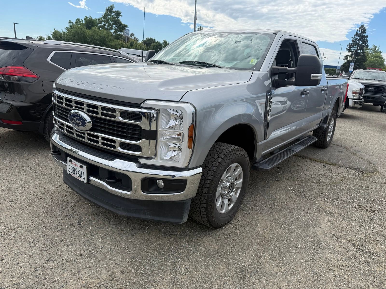 Used 2024 Ford F250 XLT image 1