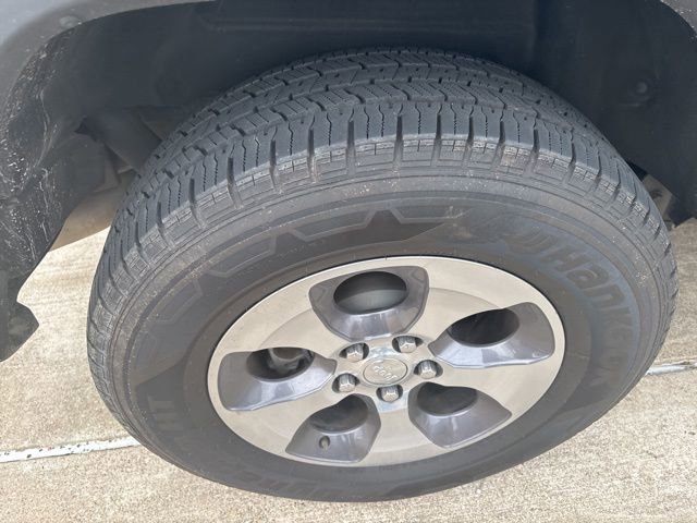 Used 2019 Jeep Wrangler Unlimited Sport image 14