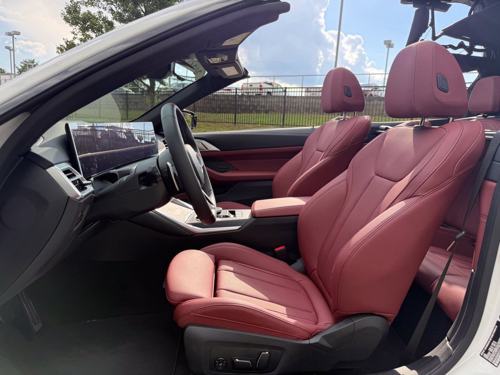 Used 2026 BMW M440i Convertible w/ Premium Package RWD image 24