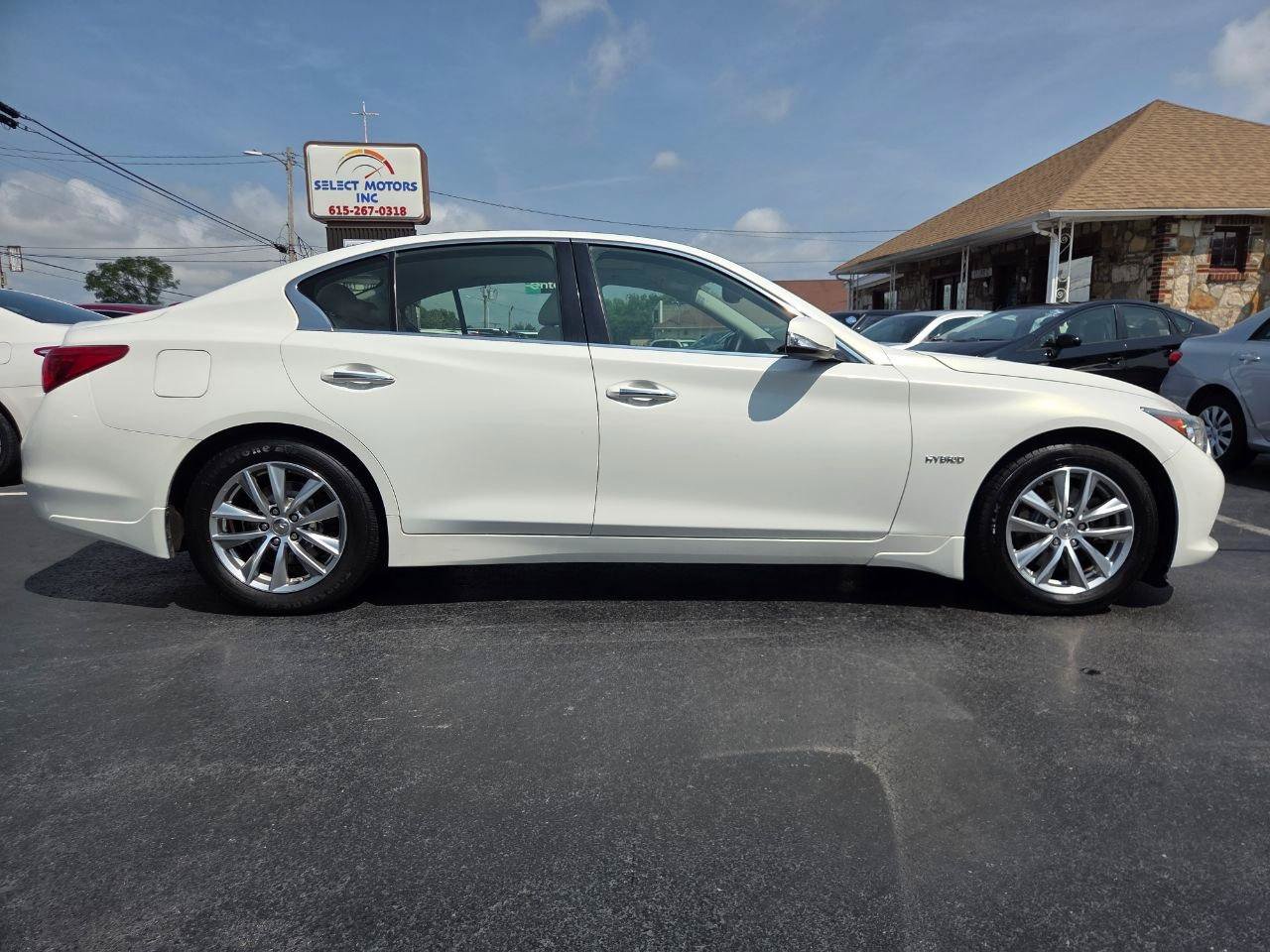 Used 2014 INFINITI Q50 Premium w/ Navigation Package AWD/4WD image 6