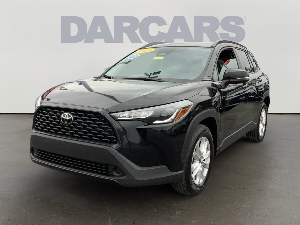 Used 2023 Toyota Corolla Cross LE image 8