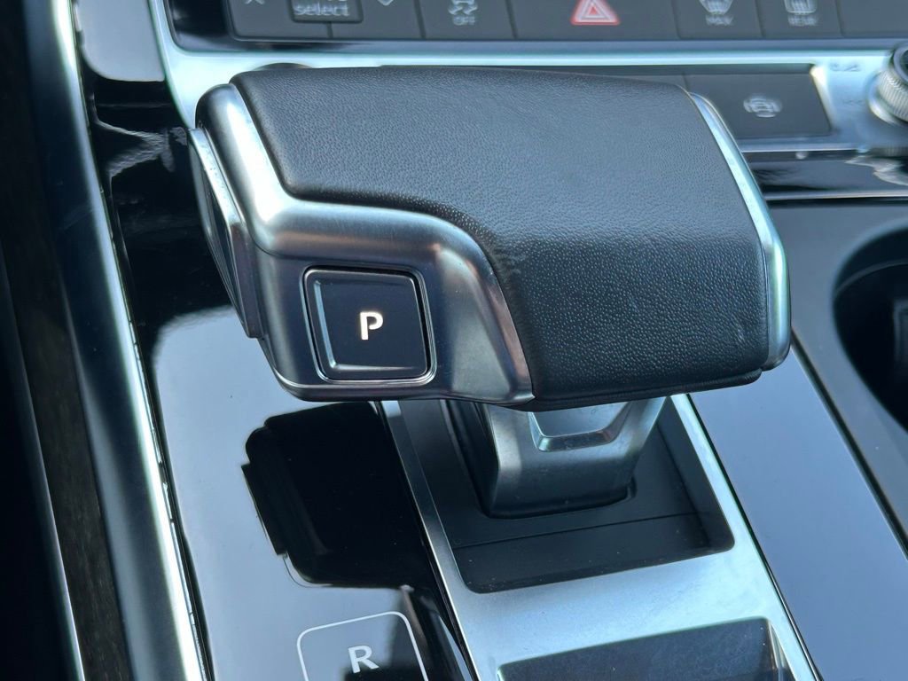 Used 2022 Audi Q8 Premium Plus w/ Premium Plus Package image 36