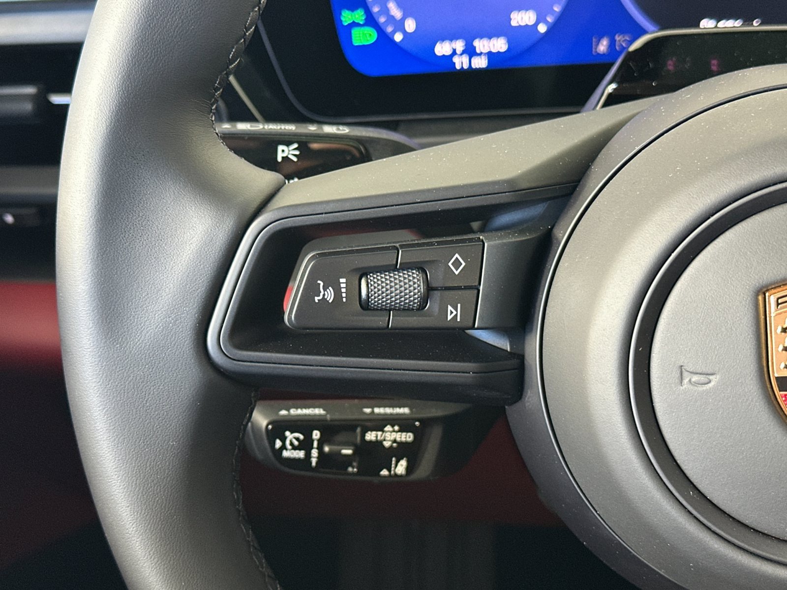 New 2026 Porsche Macan 4 Electric AWD/4WD image 29
