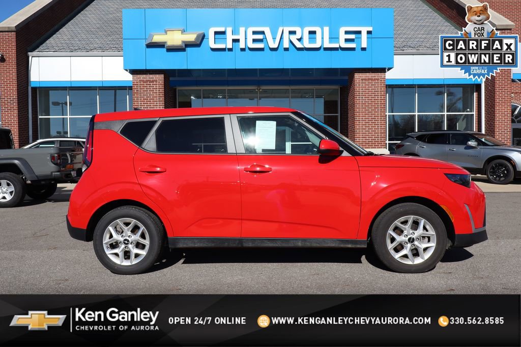 Used 2025 Kia Soul LX w/ Option Group 015 image 1