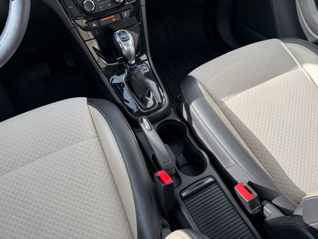 Used 2018 Buick Encore Preferred image 17