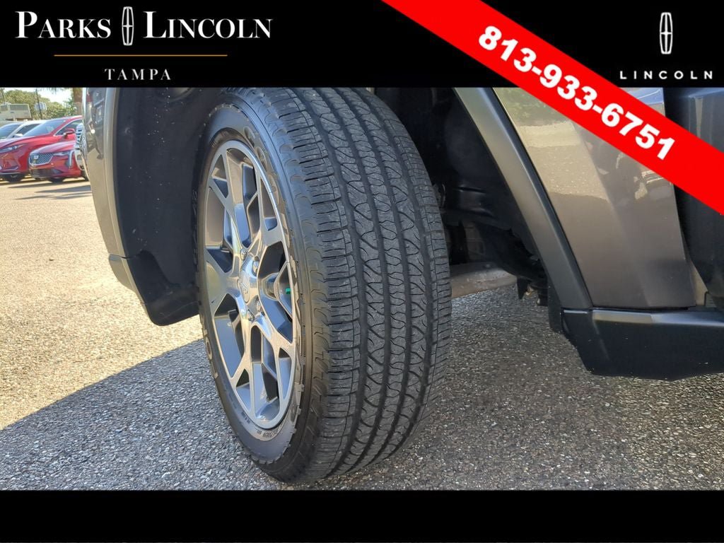 Used 2019 Jeep Grand Cherokee Limited w/ Luxury Group II AWD/4WD image 36