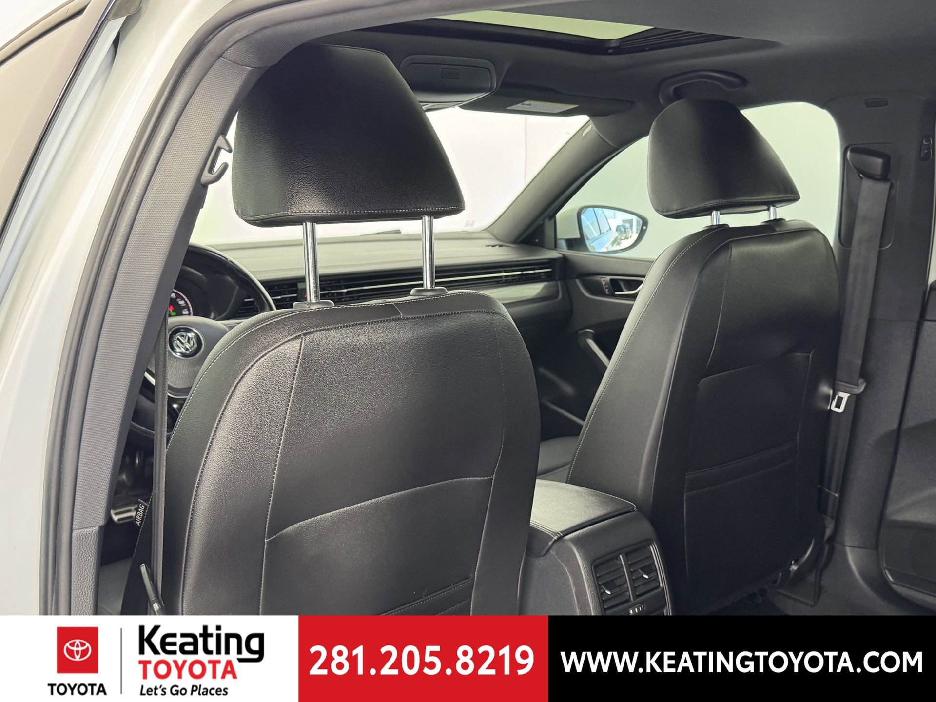 Used 2022 Volkswagen Passat 2.0T R-Line image 16