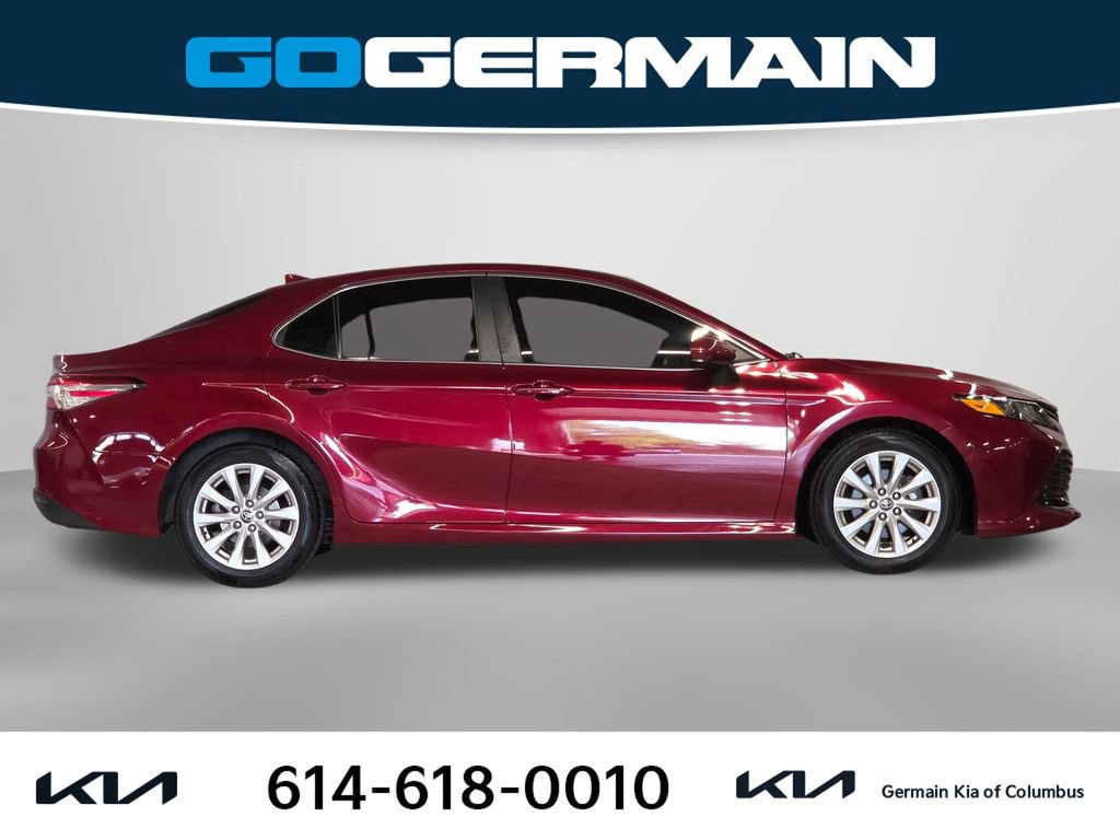 Used 2020 Toyota Camry LE FWD image 6