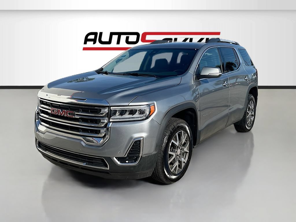 Used 2023 GMC Acadia SLE w/ Driver Convenience Package FWD image 3