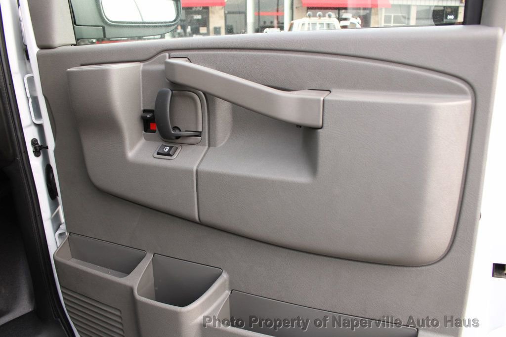 Used 2025 Chevrolet Express 2500 Extended w/ Communications Package image 36
