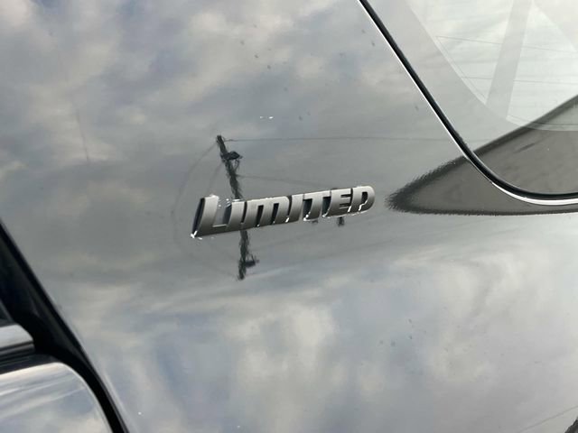 Used 2020 Toyota 4Runner 4WD image 10