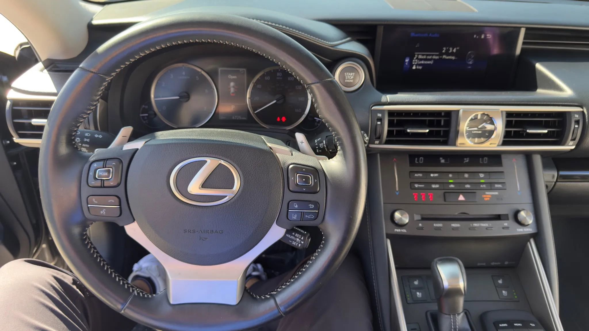 Used 2019 Lexus IS 300 w/ Premium Package RWD image 12