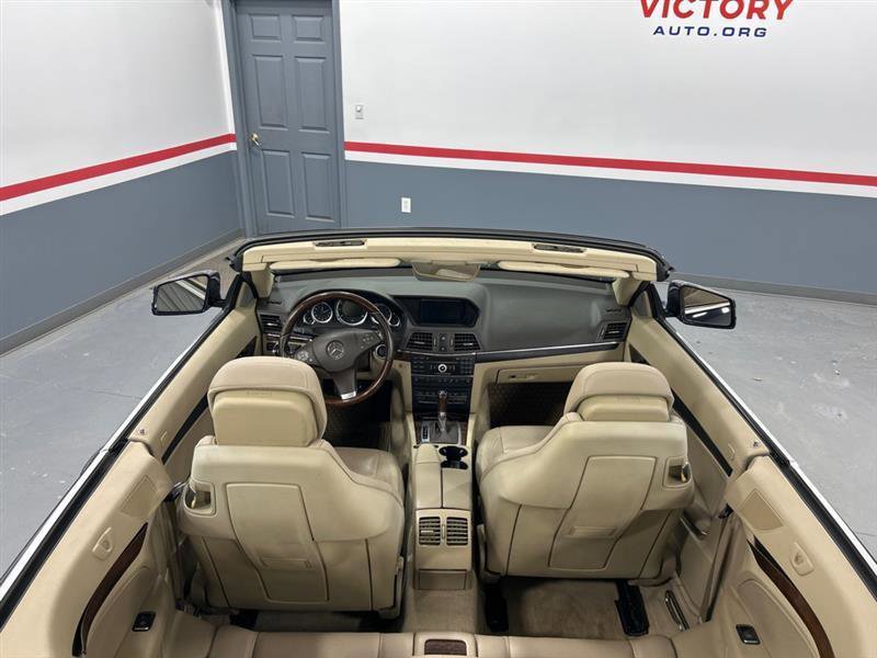Used 2011 Mercedes-Benz E 350 Cabriolet image 13