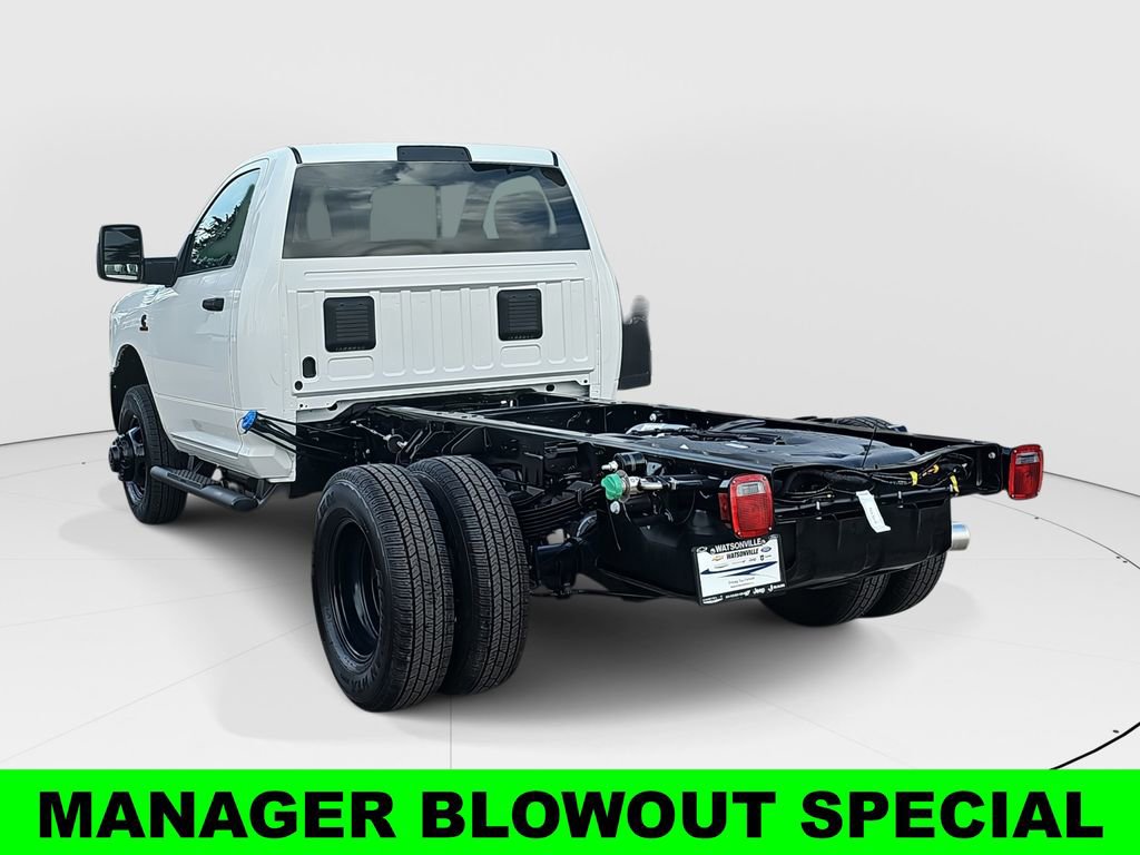 New 2026 RAM 3500 Tradesman AWD/4WD image 5