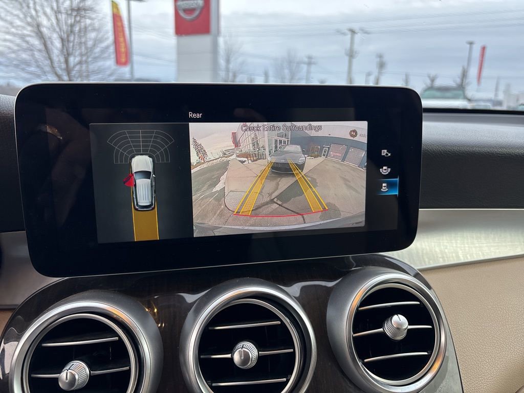 Used 2021 Mercedes-Benz GLC 300 image 15