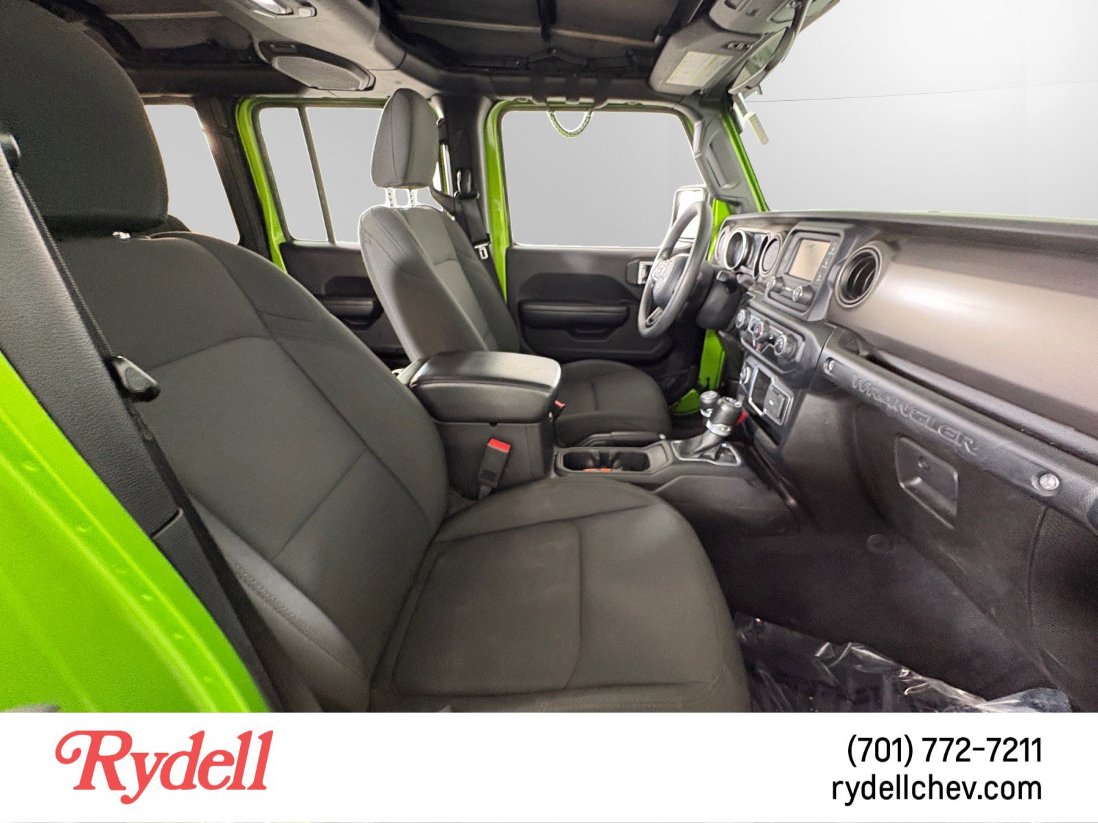 Used 2018 Jeep Wrangler Unlimited Sport AWD/4WD image 16