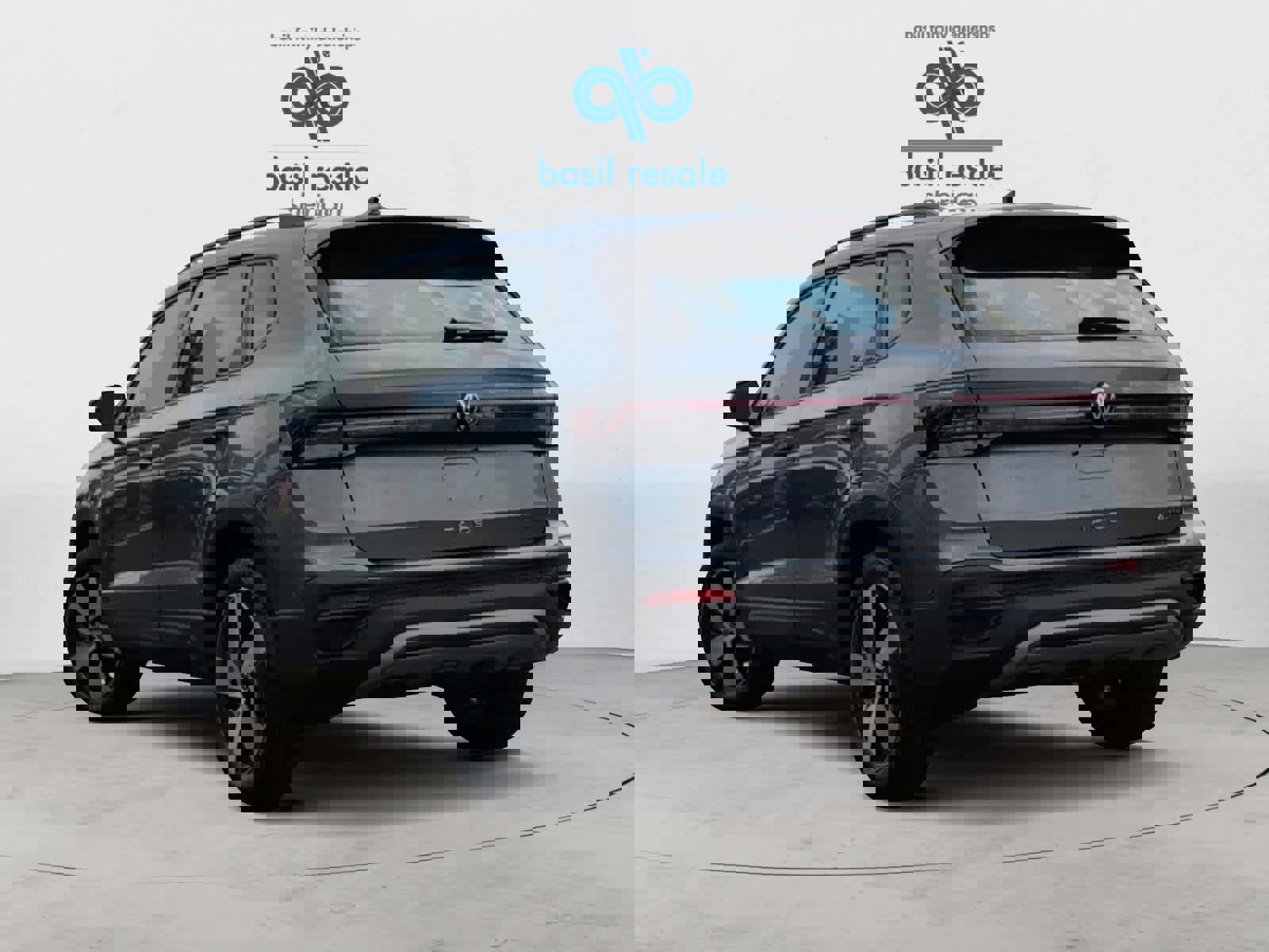 Used 2025 Volkswagen Taos S image 5