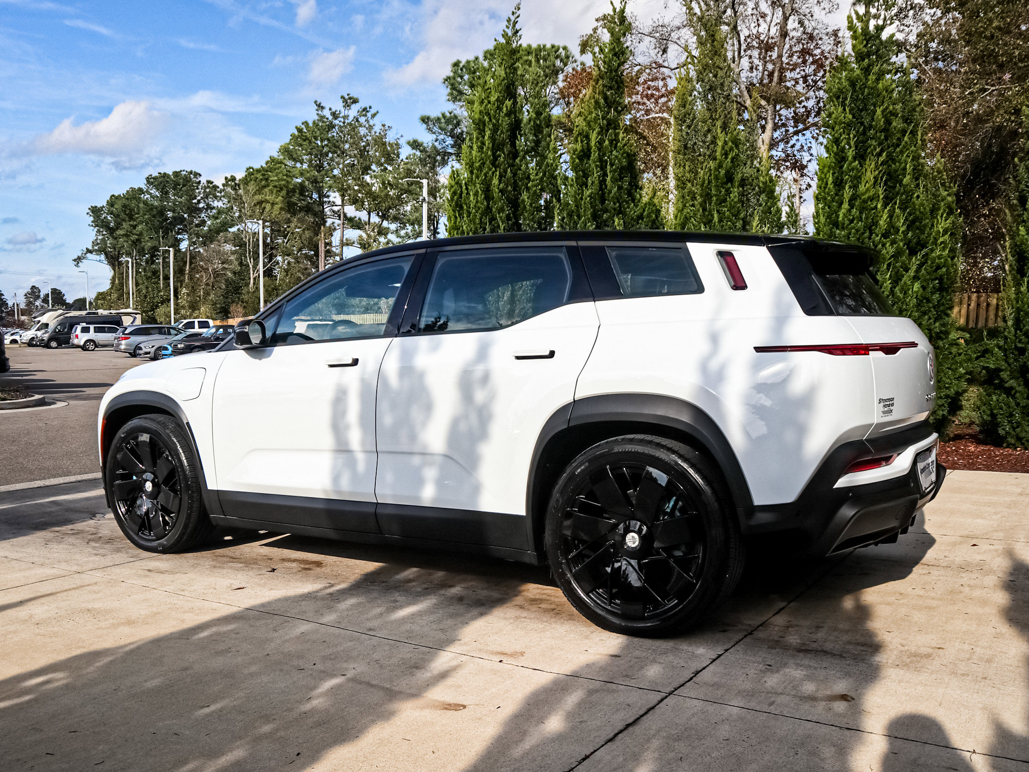 Used 2023 Fisker Ocean Extreme image 7