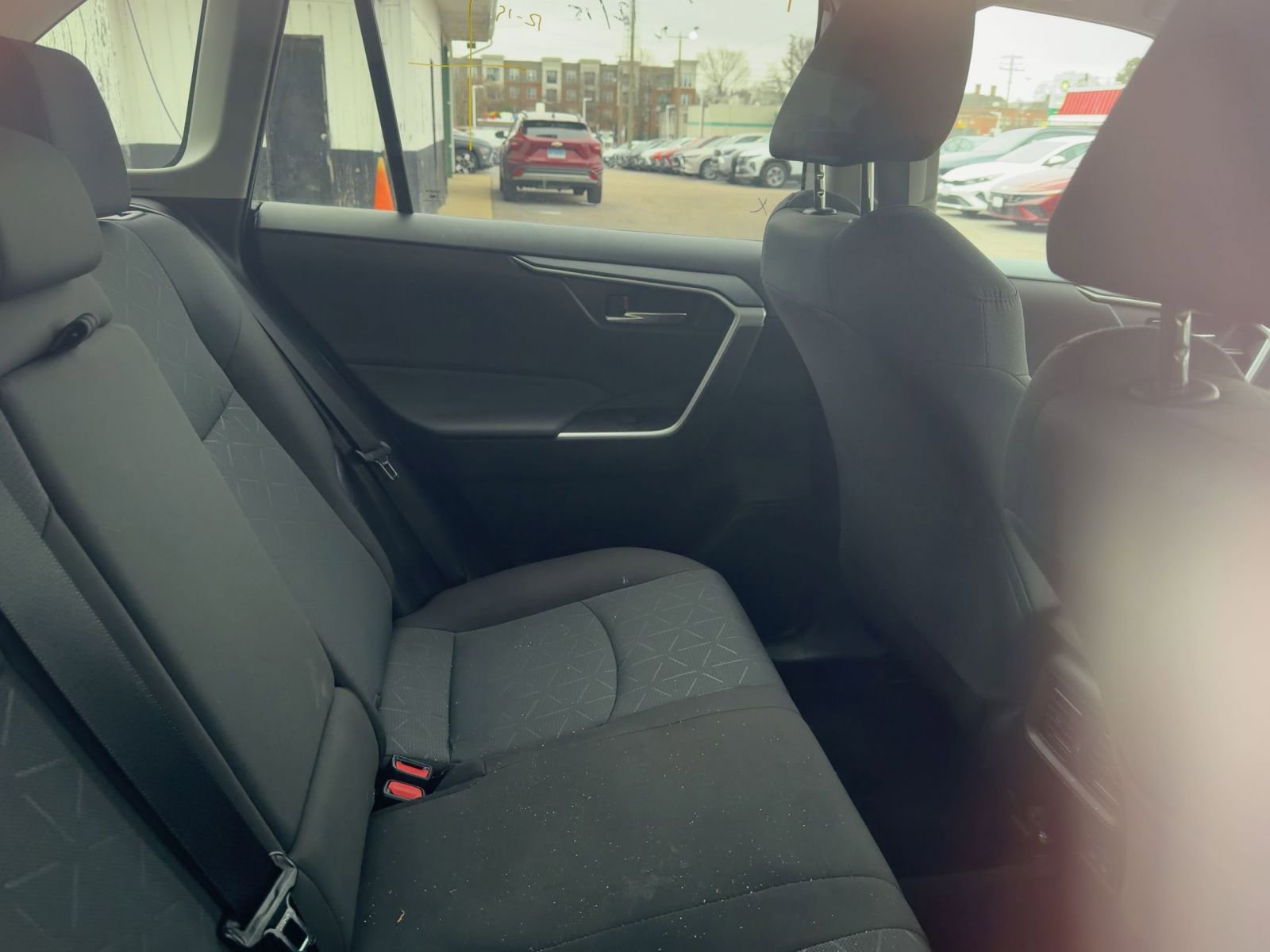 Used 2025 Toyota RAV4 XLE image 9