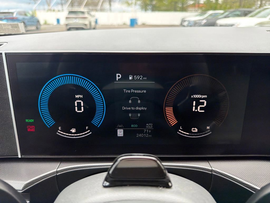Used 2024 Hyundai Kona N Line image 17