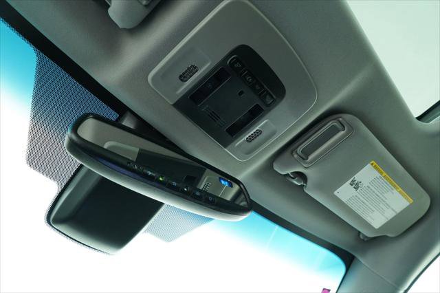 Used 2018 Toyota Camry XSE FWD image 38