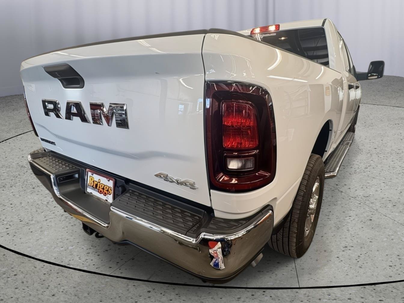 Used 2026 RAM 2500 Big Horn AWD/4WD image 5
