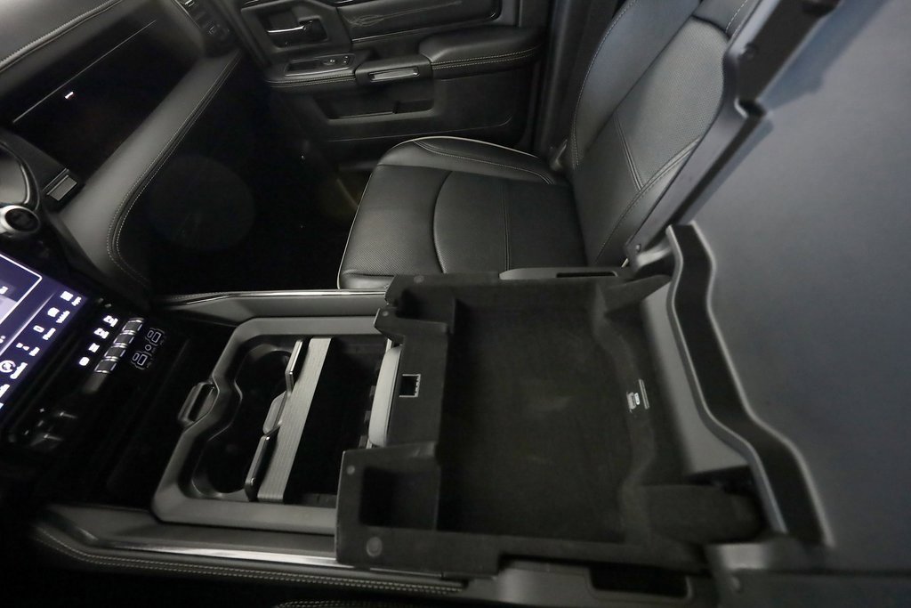 Used 2024 RAM 2500 Limited image 37