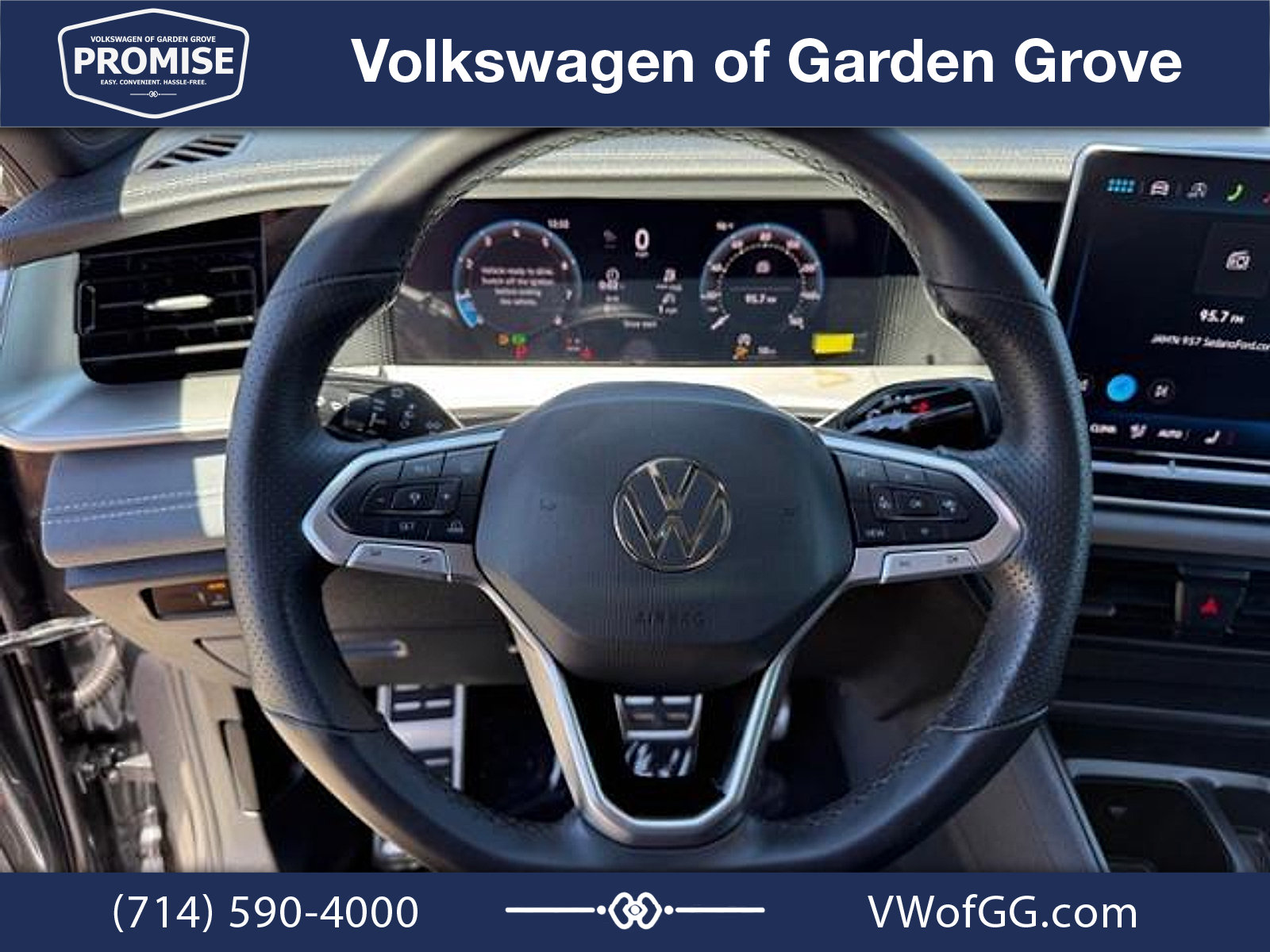 New 2026 Volkswagen Tiguan SE R-Line FWD image 16