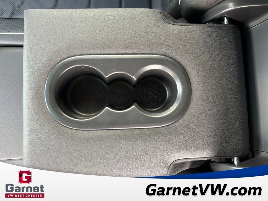 Certified 2023 Volkswagen Tiguan SEL R-Line image 40