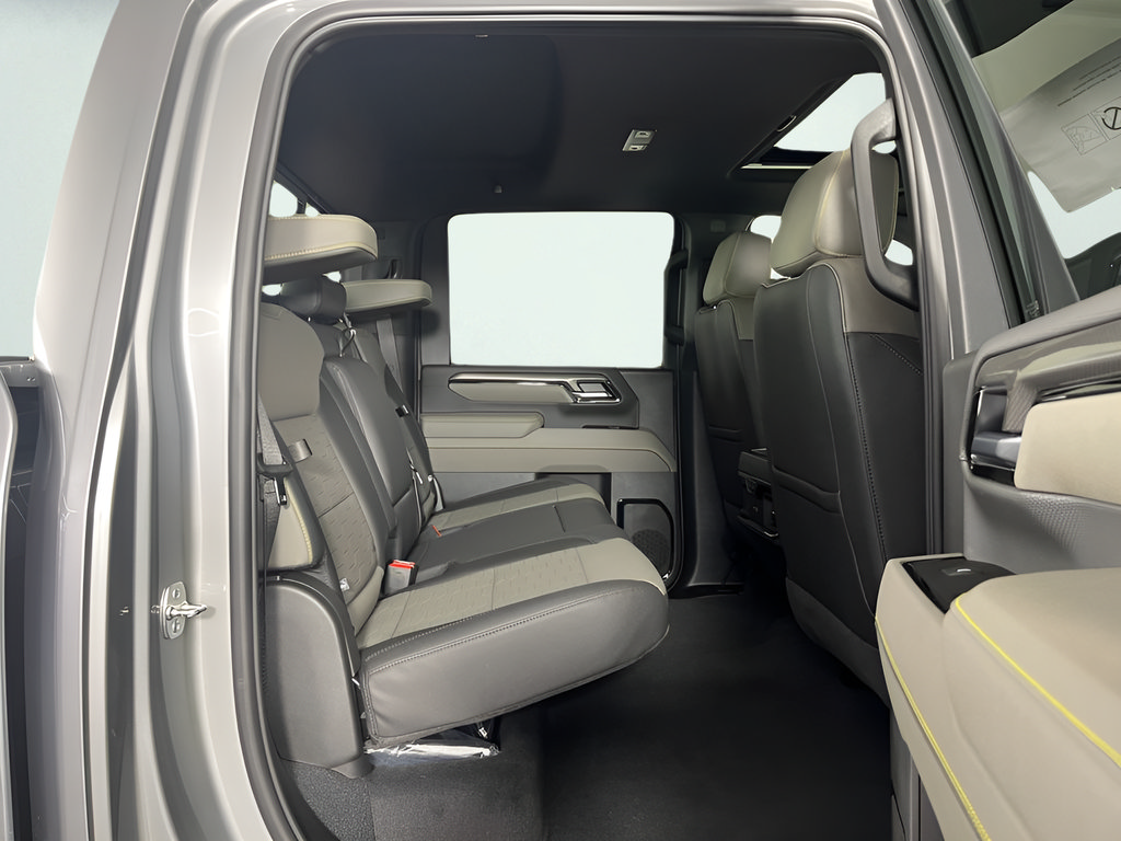 New 2026 Chevrolet Silverado 2500 ZR2 AWD/4WD image 11