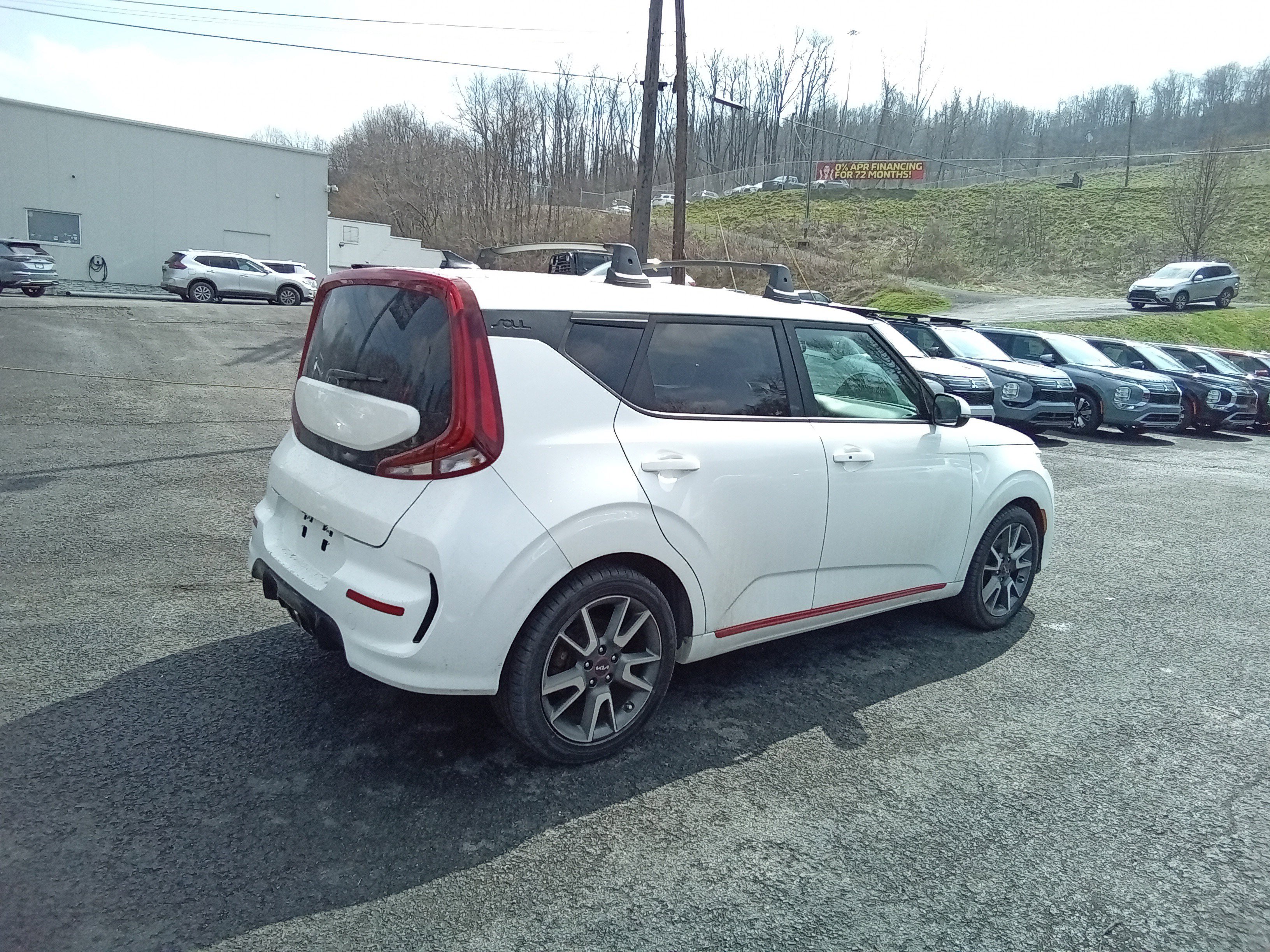 Used 2022 Kia Soul Turbo FWD image 4