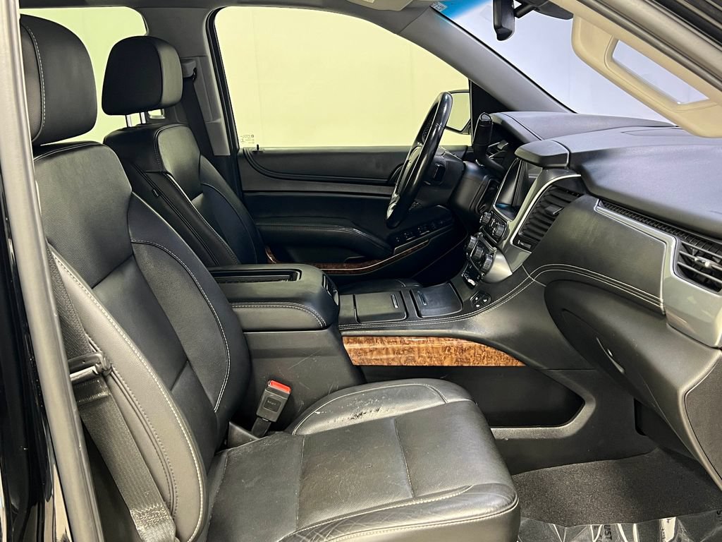 Used 2019 Chevrolet Tahoe Premier AWD/4WD image 40