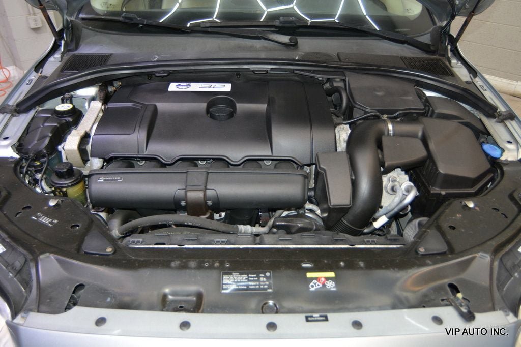 Used 2012 Volvo XC70 3.2 FWD image 33