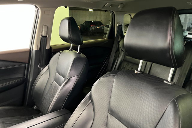 Used 2023 Nissan Rogue Platinum image 16