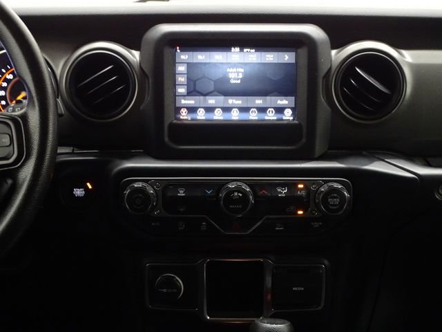 Used 2023 Jeep Wrangler Sport image 29