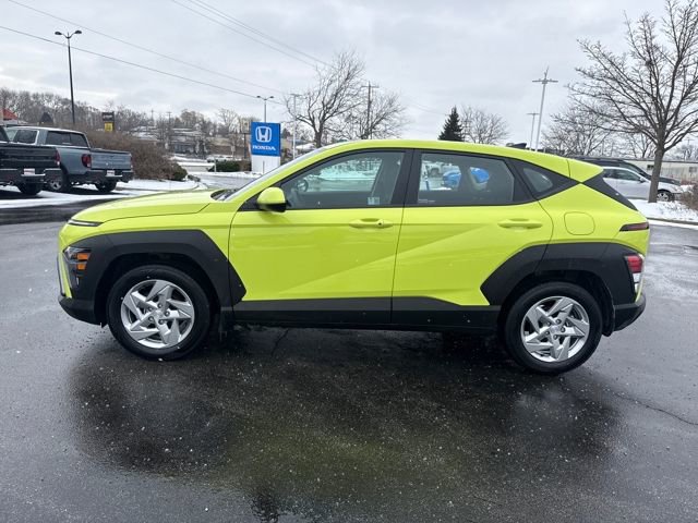 Certified 2025 Hyundai Kona SE video 2