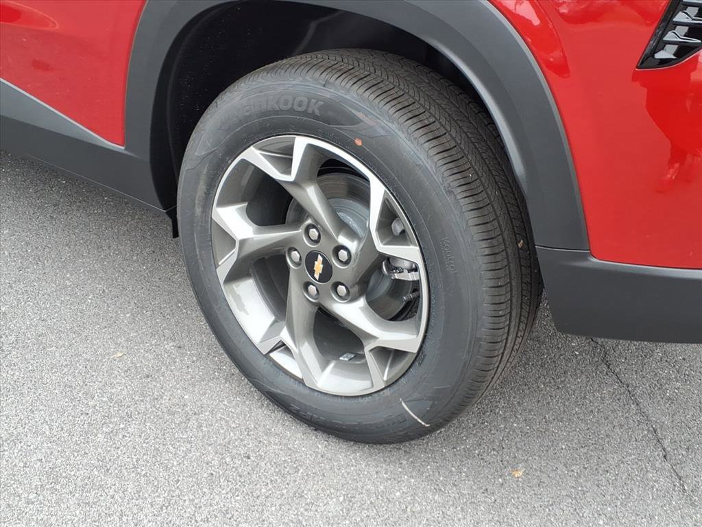 New 2026 Chevrolet Trax LT w/ Driver Confidence Package image 4