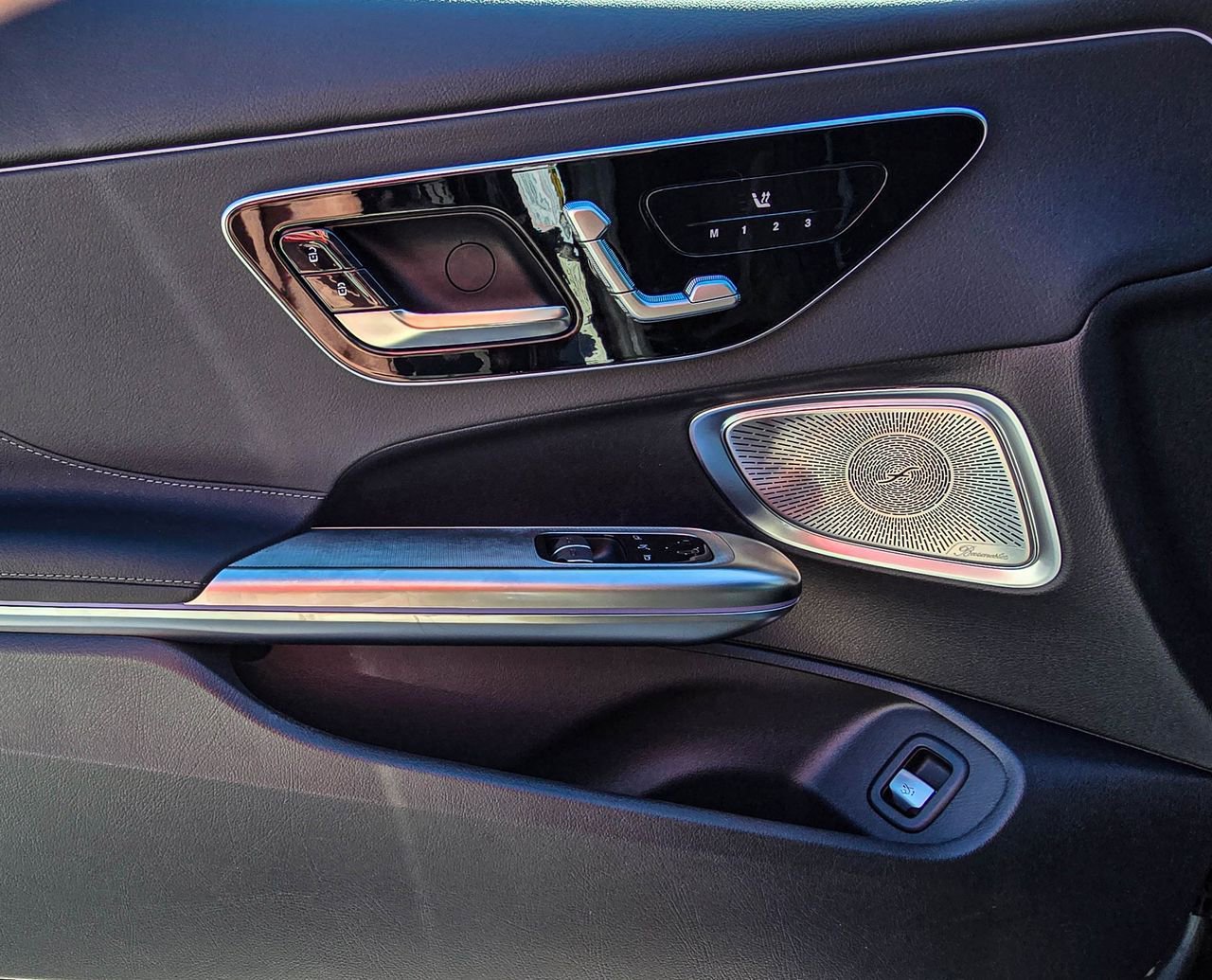 New 2026 Mercedes-Benz CLE 300 4MATIC Coupe image 15