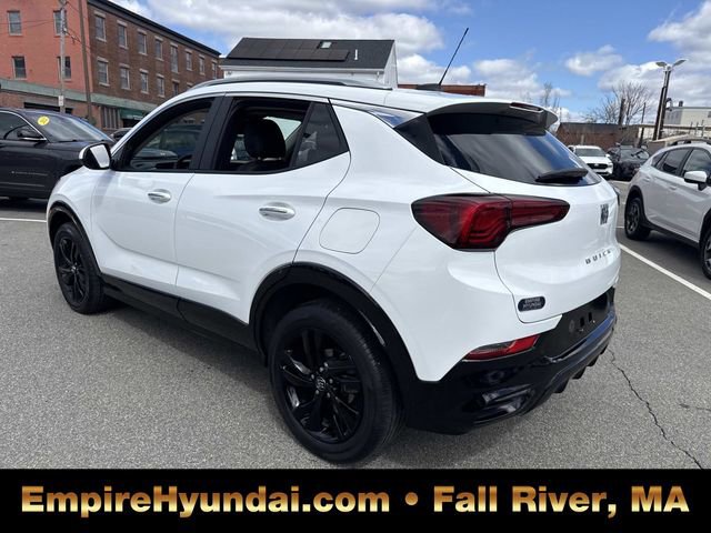 Used 2024 Buick Encore GX Sport Touring image 7