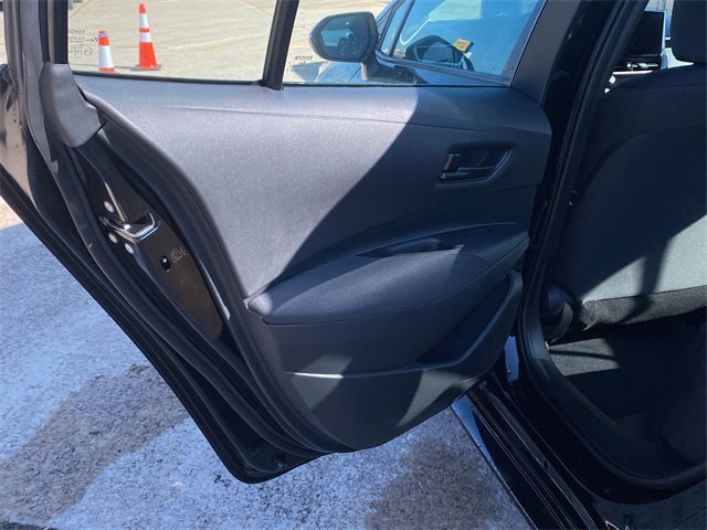 Used 2025 Toyota Corolla LE image 15