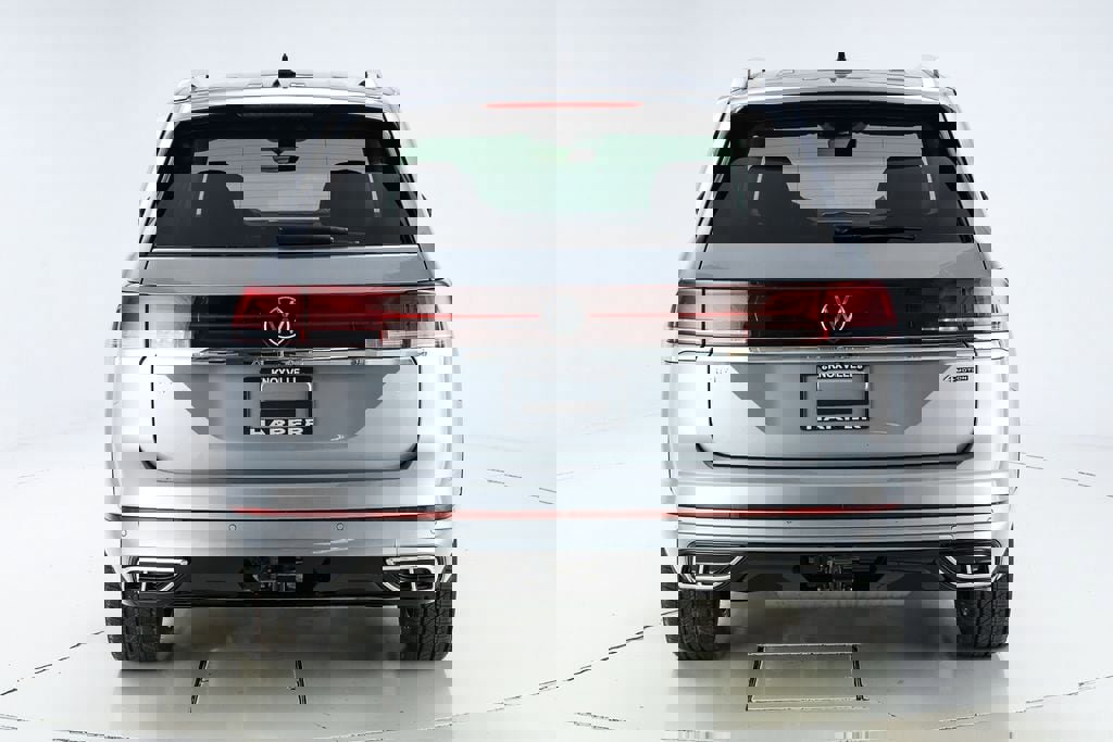 New 2026 Volkswagen Atlas SEL Premium R-Line image 8