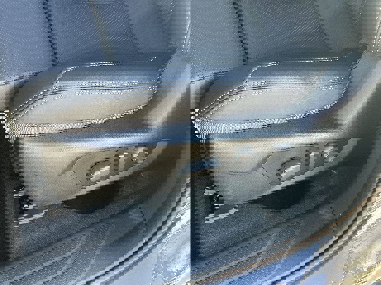 New 2026 Subaru Outback Touring XT image 16