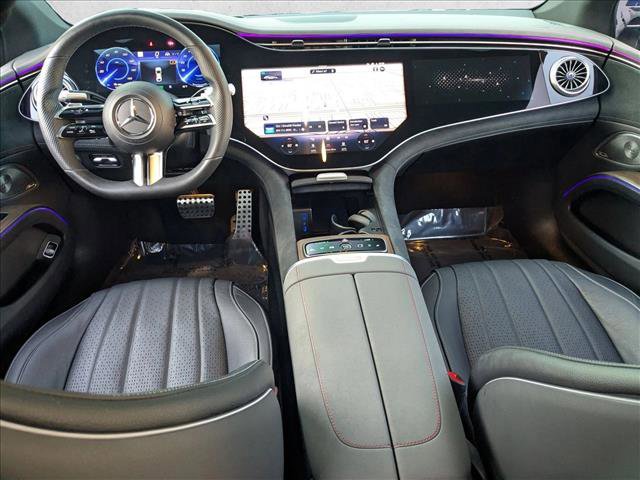 Certified 2022 Mercedes-Benz EQS 580 4MATIC Sedan image 18
